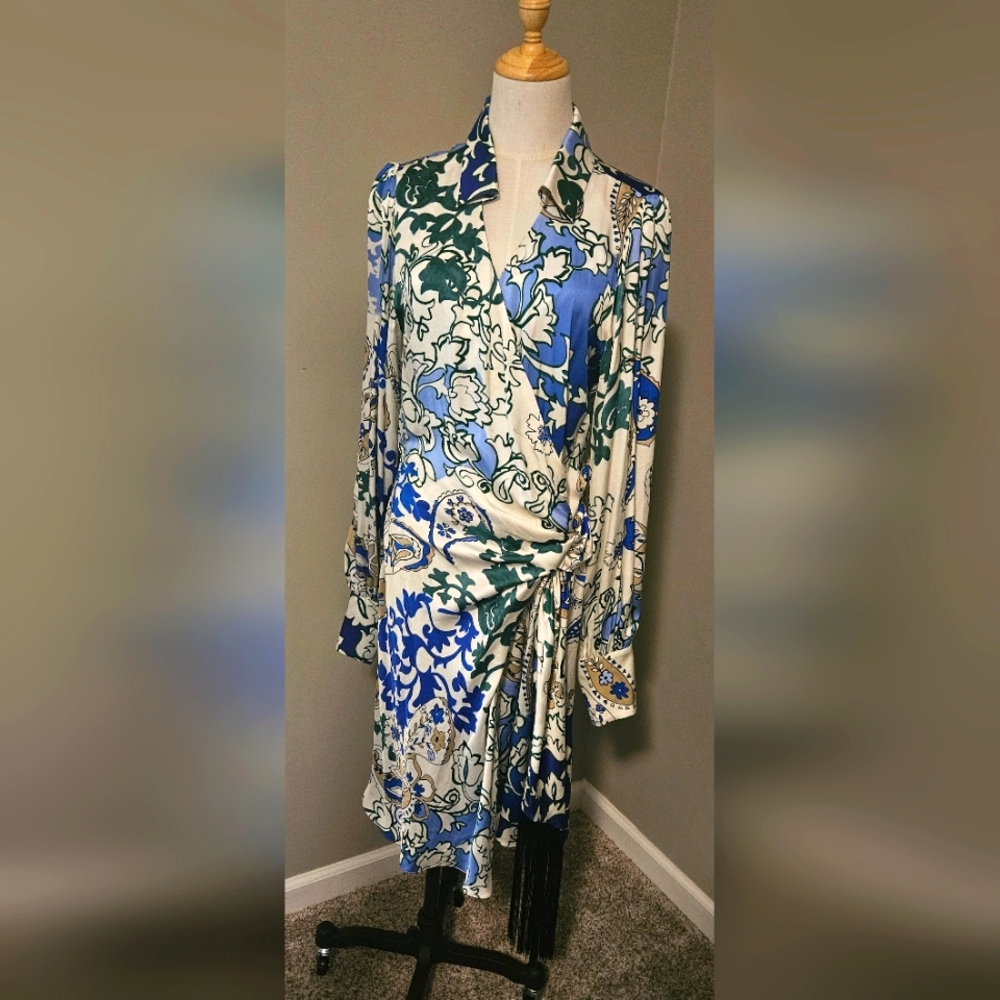 NEW Marella‎ Bina Mini Wrap Dress: Floral Blue/Green: Size:12